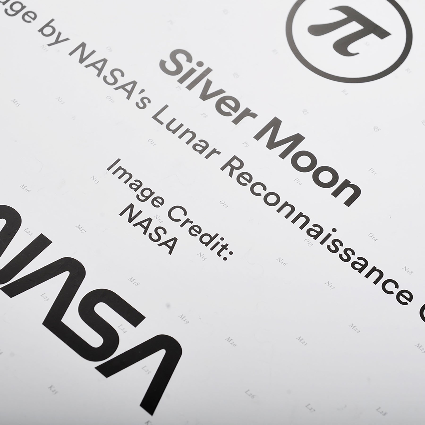 Metallic Silver Moon Puzzle – RoundLab